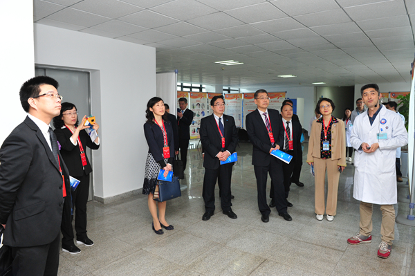 http://news.cmc.edu.cn/_mediafile/test1/2019/05/06/2e46978ent.jpg